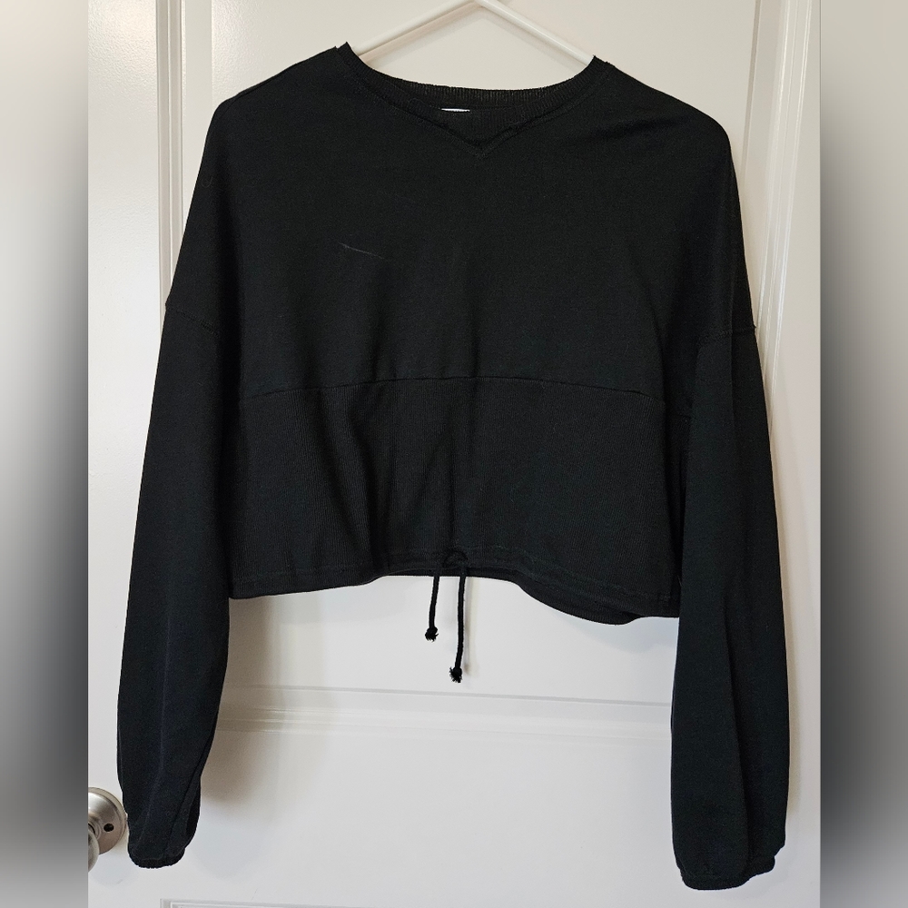 Flirtitude active cropped long sleeve top with ties